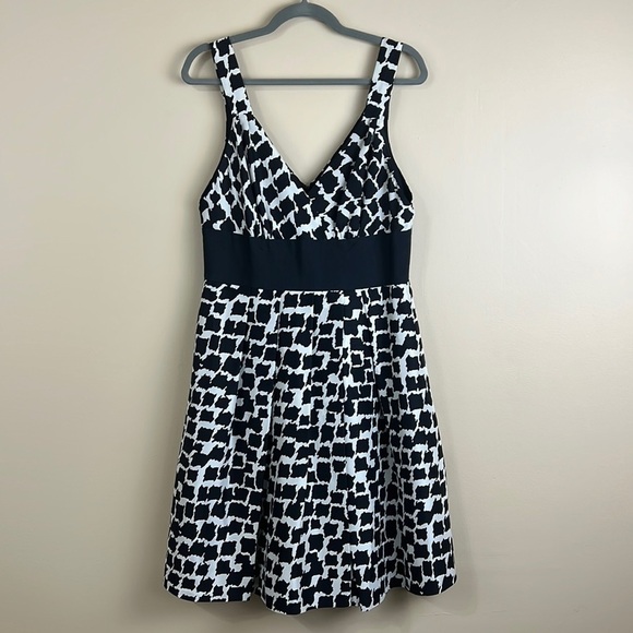 whbm dress - Picture 1 of 3